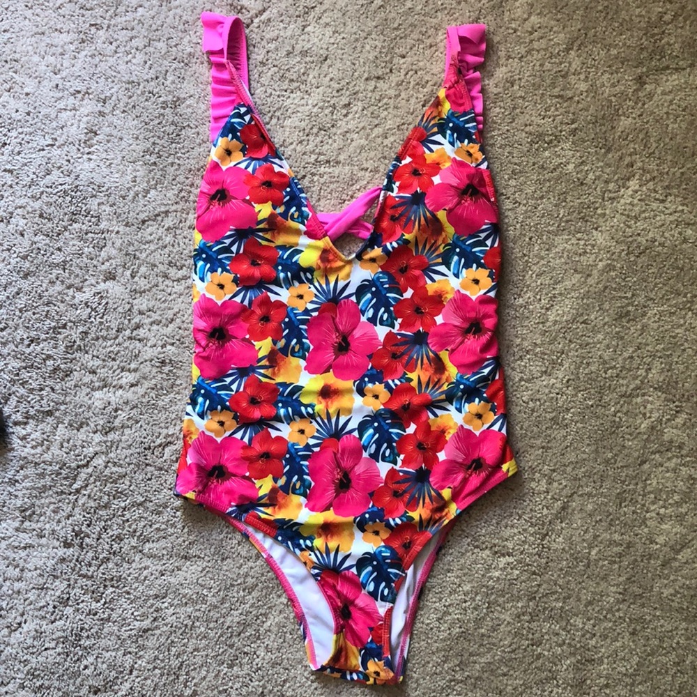 Deep V One Piece